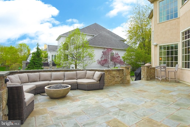 view of patio / terrace featuring an outdoor living space