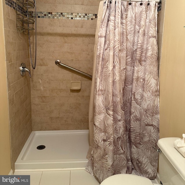 103 Claude Ct SE, Leesburg, VA 20175 - full bathroom with toilet and tiled shower
