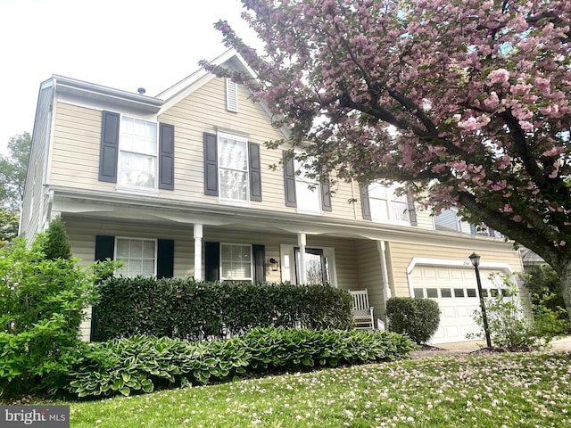 view of front of home with covered porch