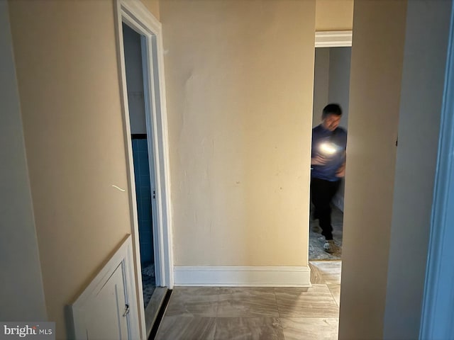 20 S Carol Blvd, Upper Darby, PA 19082 - hall with baseboards