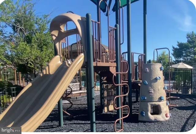 12461 Coastal Marsh Dr Unit 707, Berlin, MD 21811 - view of communal playground