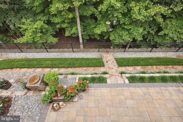 84 Battery Point Dr, Fredericksburg, VA 22406 - view of yard