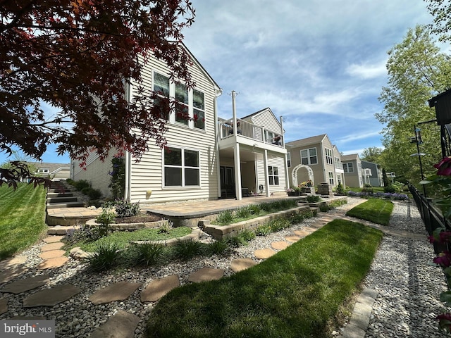 84 Battery Point Dr, Fredericksburg, VA 22406 - back of house featuring a balcony and a patio