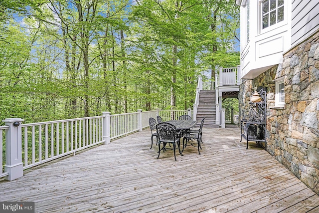 6020 Copely Ln, Mclean, VA 22101 - wooden terrace with outdoor dining area and stairs
