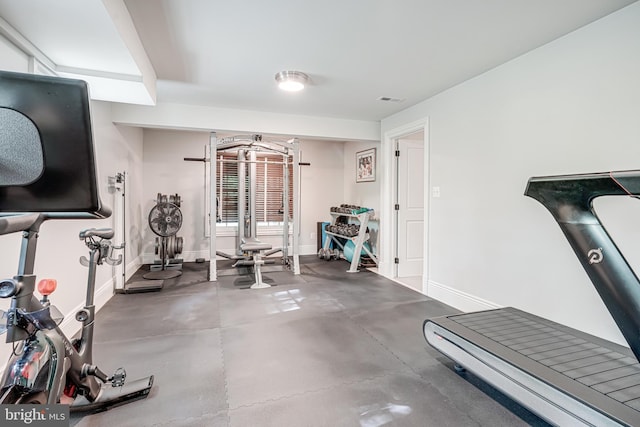 6020 Copely Ln, Mclean, VA 22101 - exercise area featuring baseboards and visible vents