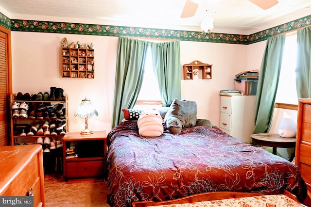 4092 Manchester St, Glen Rock, PA 17327 - bedroom featuring ceiling fan