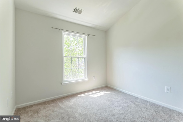 46878 Graham Cv, Sterling, VA 20165 - carpeted spare room featuring visible vents and baseboards