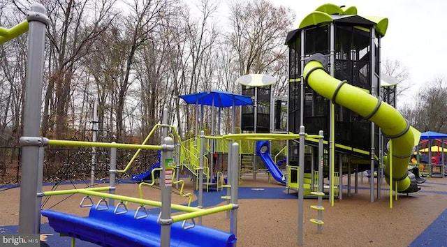 46878 Graham Cv, Sterling, VA 20165 - view of community jungle gym
