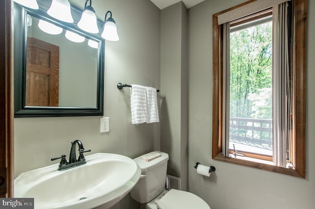 16 Hunters Ln, Chadds Ford, PA 19317 - half bathroom featuring a sink and toilet