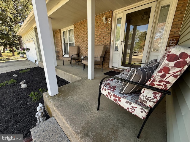 2 King William Ct, Sewell, NJ 08080 - view of covered porch