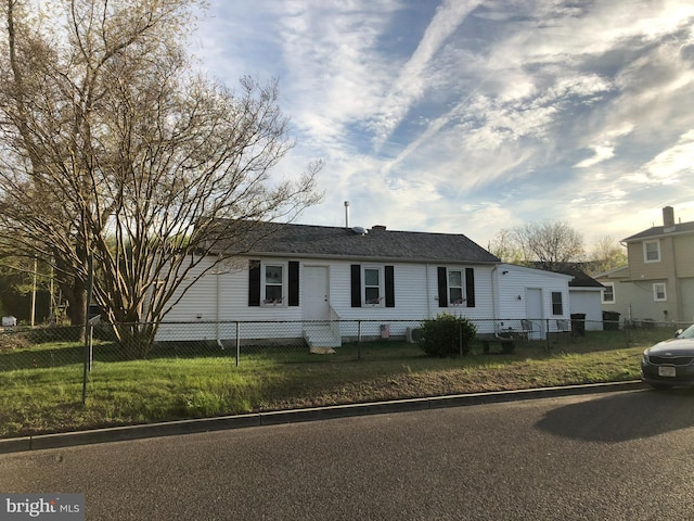 1302 Scott Ave, Lindenwold, NJ 08021 - ranch-style house featuring a fenced front yard