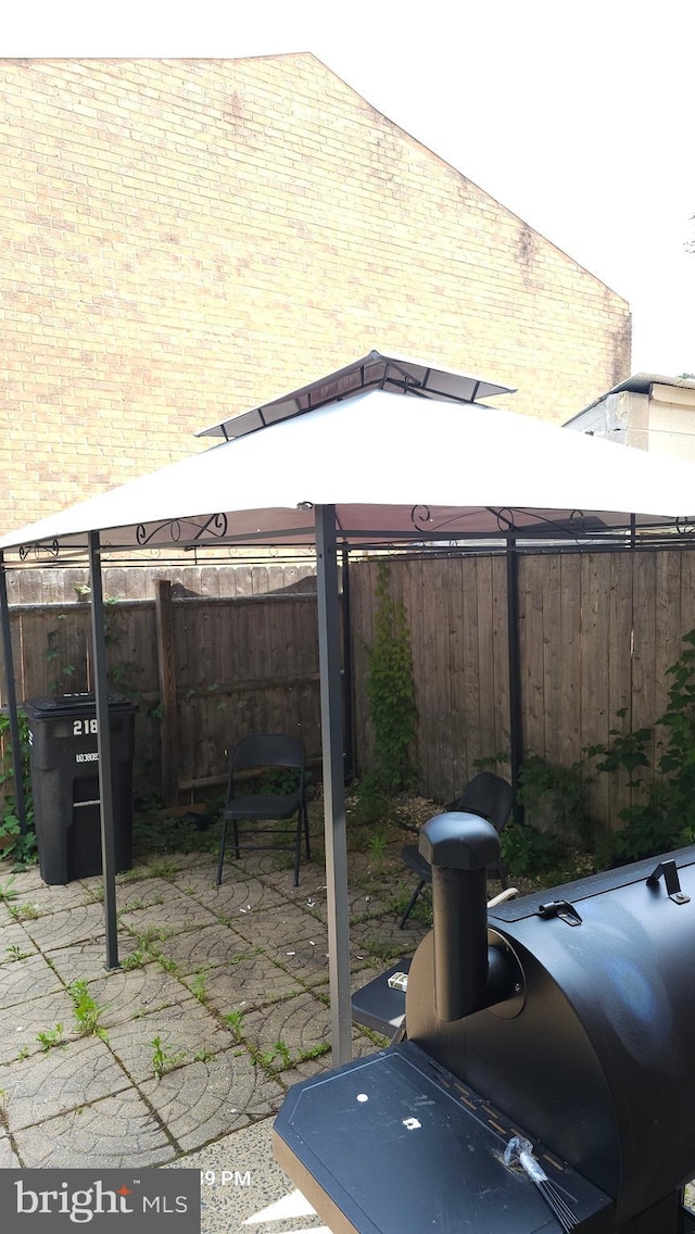 218 Stevenson Sq, Alexandria, VA 22304 - view of patio with a gazebo and area for grilling