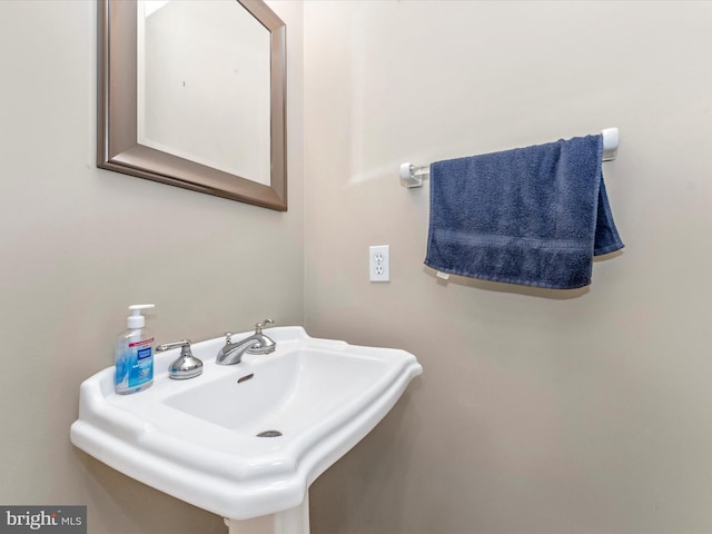 109 Rock Creek Ct, Frederick, MD 21702 - bathroom featuring a sink