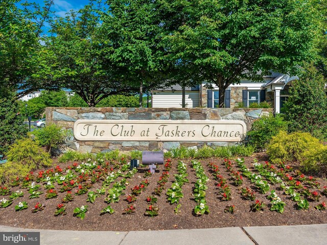 109 Rock Creek Ct, Frederick, MD 21702 - view of community sign