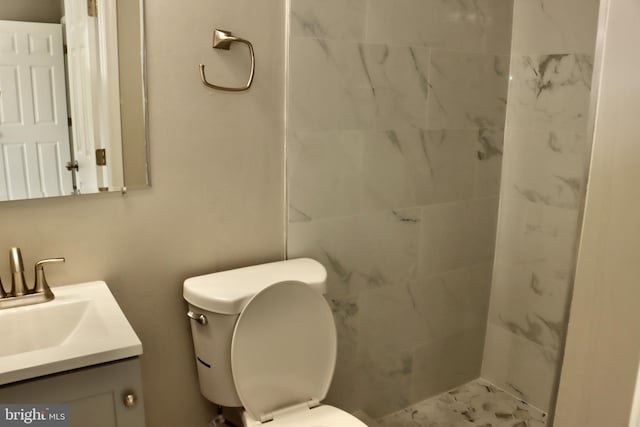 1029 Kings Ct, Herndon, VA 20170 - bathroom featuring a stall shower, toilet, and vanity