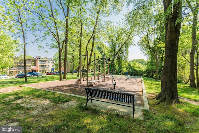 surrounding community featuring playground community