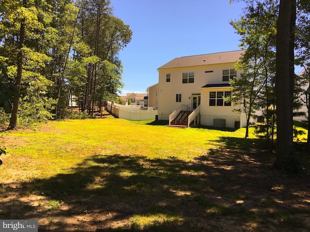 view of yard with fence