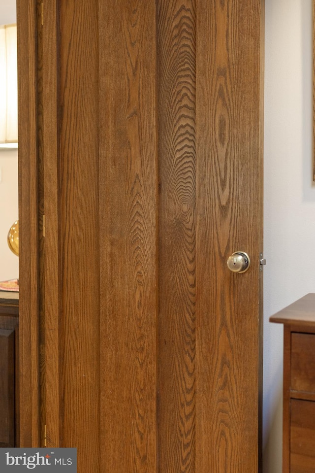 715 W Park Ave, State College, PA 16803 - view of room details