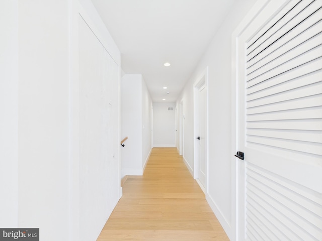 29 Bay Way, Brick, NJ 08723 - corridor featuring recessed lighting, light wood finished floors, and baseboards