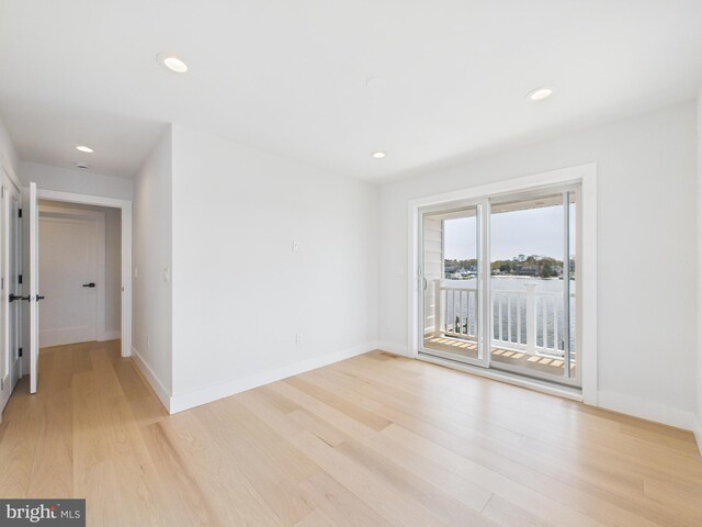 29 Bay Way, Brick, NJ 08723 - empty room featuring light wood-type flooring, recessed lighting, and baseboards
