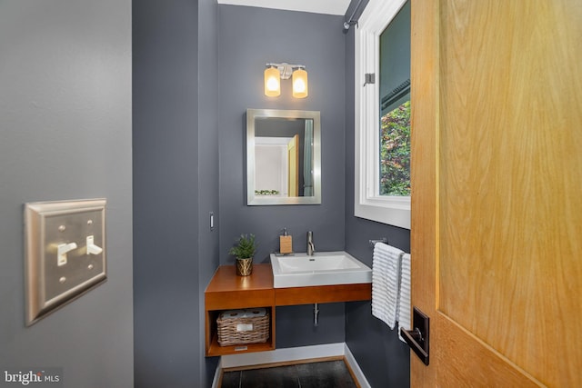 2621 S Arlington Ridge Rd, Arlington, VA 22202 - bathroom with vanity
