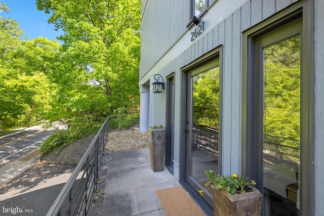 2621 S Arlington Ridge Rd, Arlington, VA 22202 - exterior space