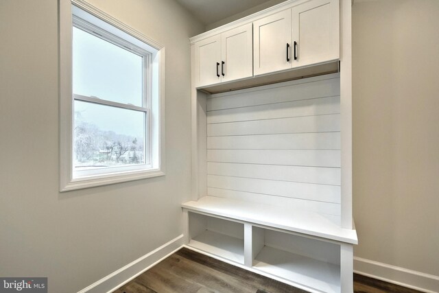 2741 Primrose Ln N, York, PA 17404 - mudroom with dark wood finished floors and baseboards