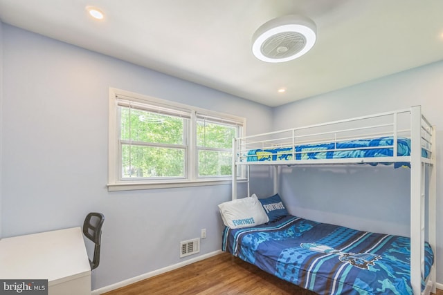 76 Briarwood Dr E, Berkeley Heights, NJ 07922 - bedroom featuring wood finished floors, baseboards, recessed lighting, and a desk