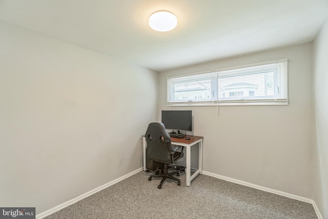 76 Briarwood Dr E, Berkeley Heights, NJ 07922 - carpeted office featuring baseboards