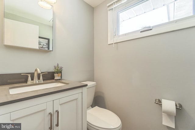 76 Briarwood Dr E, Berkeley Heights, NJ 07922 - bathroom with toilet and vanity
