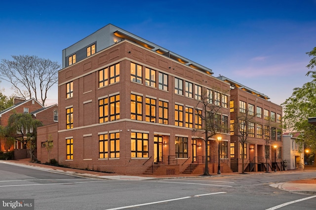 227 S Union St, Alexandria, VA 22314 - view of property at dusk
