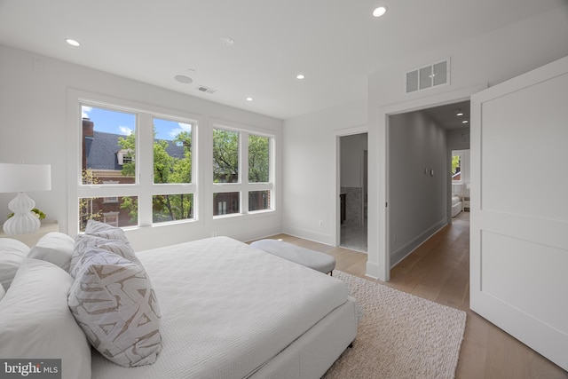 227 S Union St, Alexandria, VA 22314 - bedroom featuring visible vents, recessed lighting, and multiple windows