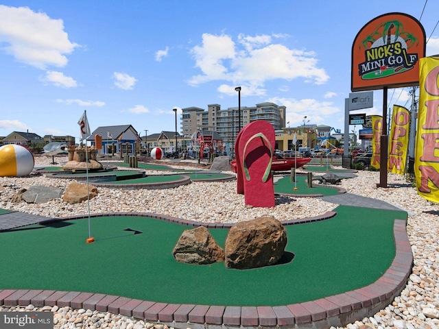 BAYSIDE75UNITN 75th St, Ocean City, MD 21842 - surrounding community featuring a putting green