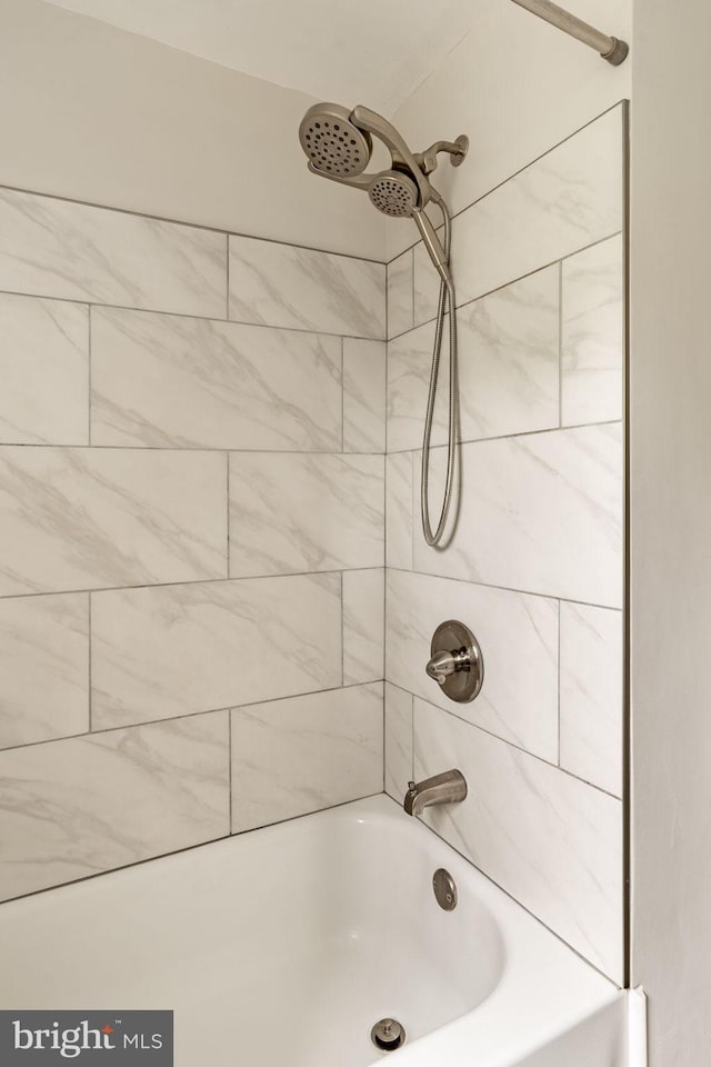 full bathroom featuring shower / washtub combination