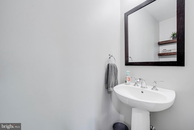 42880 Conrad Ter, Chantilly, VA 20152 - view of bathroom