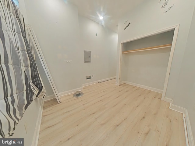 2113 N 17th St, Philadelphia, PA 19121 - clothes washing area with baseboards, wood finished floors, and electric panel