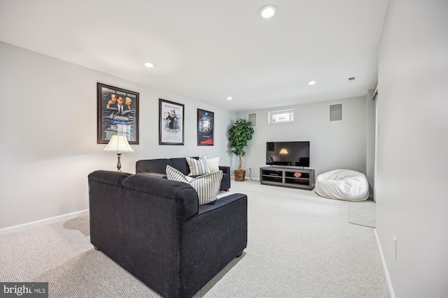 502 Leaning Oak St, Gaithersburg, MD 20878 - carpeted living area with recessed lighting and baseboards