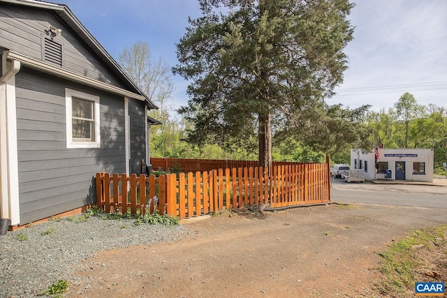 551 Bremo Rd, Bremo Bluff, VA 23022 - exterior space featuring fence
