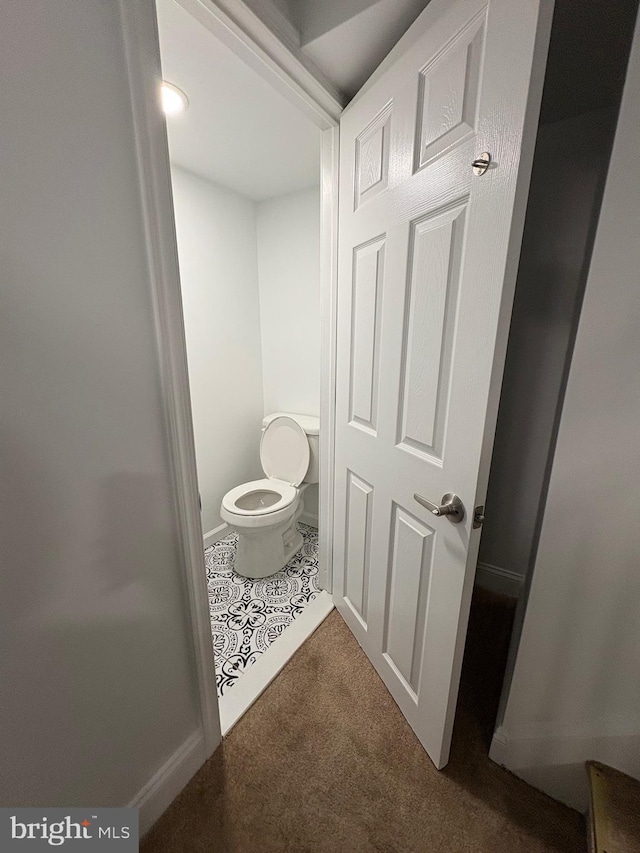 7915 New Second St, Elkins Park, PA 19027 - bathroom featuring toilet and baseboards