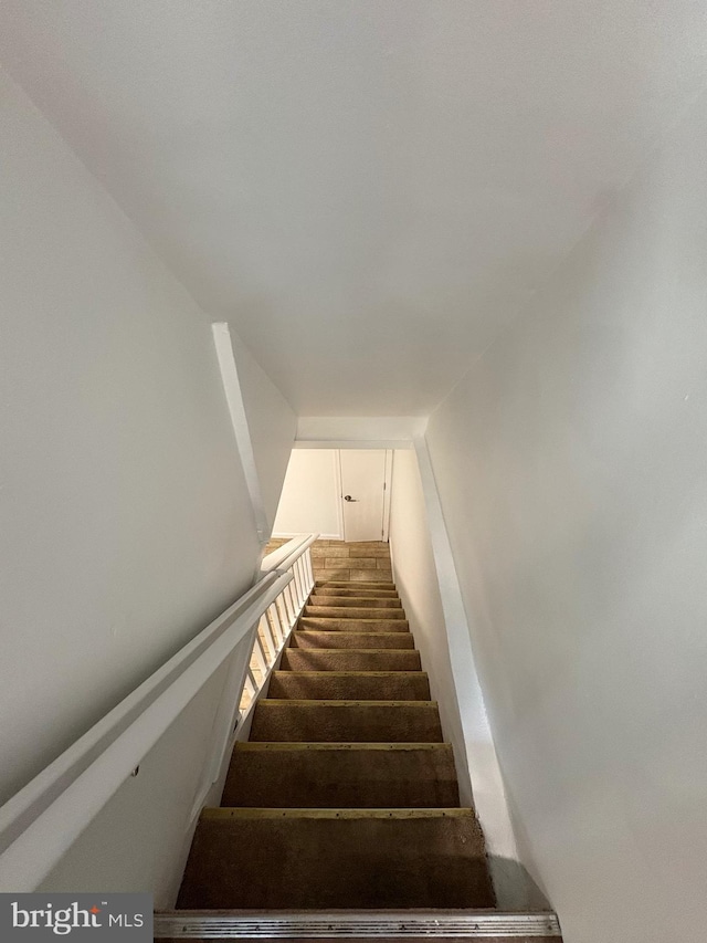 7915 New Second St, Elkins Park, PA 19027 - view of stairs