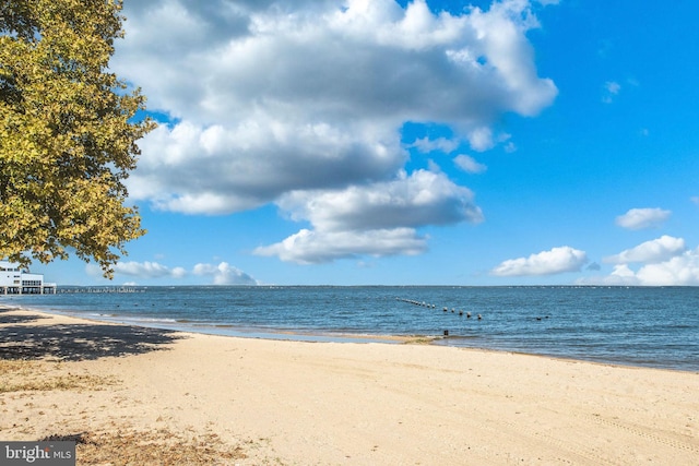 79 Darl Cir, Colonial Beach, VA 22443 - water view featuring a view of the beach
