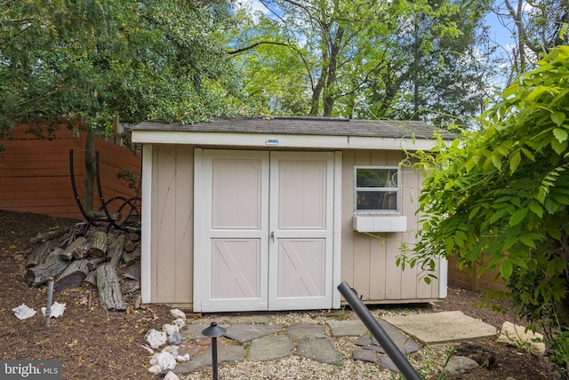 2006 Scroggins Rd, Alexandria, VA 22302 - view of shed featuring fence