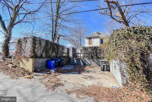 1921 Rhode Island Ave NE, Washington, DC 20018 - view of yard