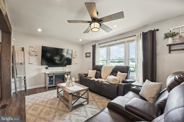 16 Century Way, Hamilton, NJ 08690 - living area featuring wood finished floors, ceiling fan, recessed lighting, and baseboards