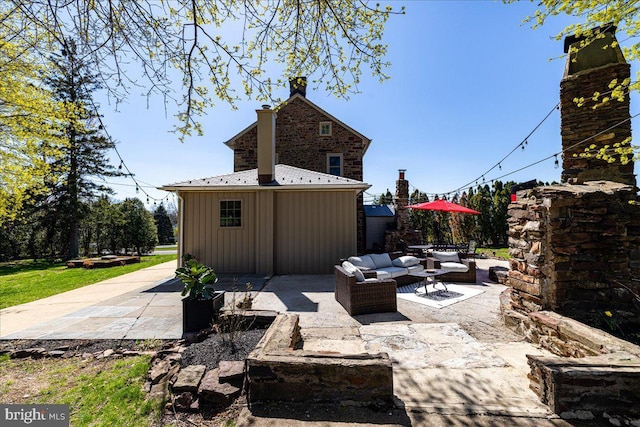 view of patio featuring an outdoor living space