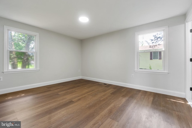 115 Pates Dr, Fort Washington, MD 20744 - empty room featuring wood finished floors and baseboards