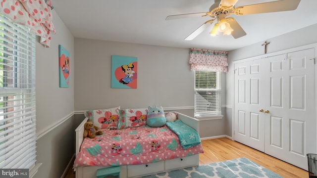 2317 Nantucket Dr, Crofton, MD 21114 - bedroom with a ceiling fan, baseboards, wood finished floors, and a closet