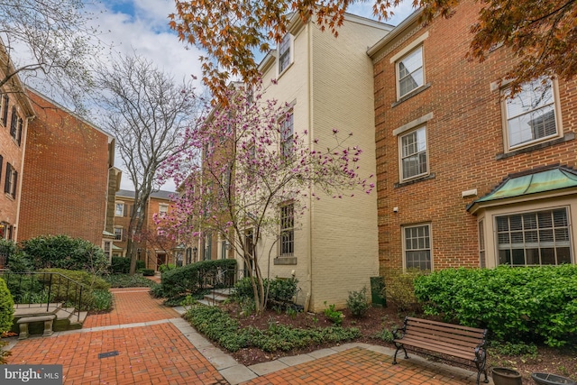 4360 Westover Pl NW, Washington, DC 20016 - view of home's community featuring a patio area