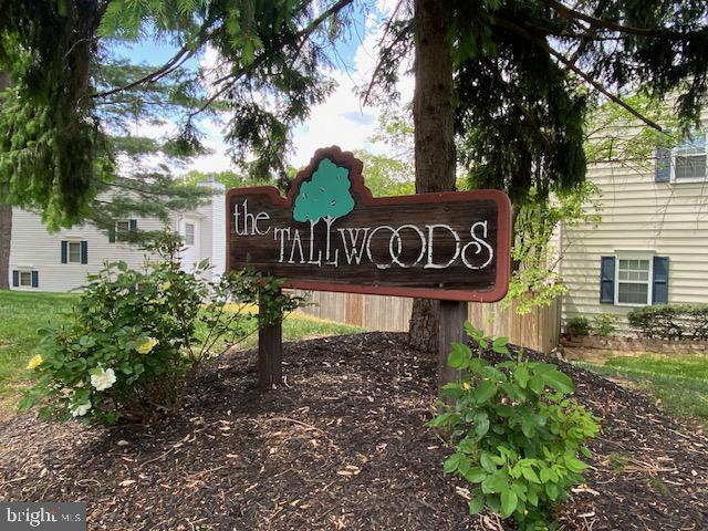 6033 Sweet Dale Ct, Springfield, VA 22152 - view of community sign