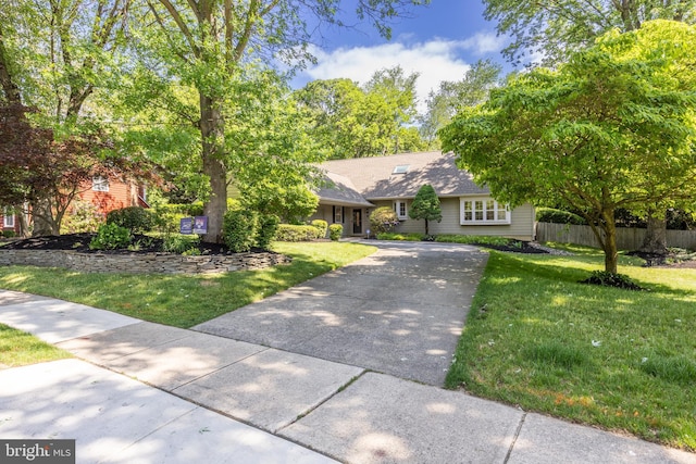 4 Rooftree Rd, Cherry Hill, NJ 08003 - view of front of house featuring driveway